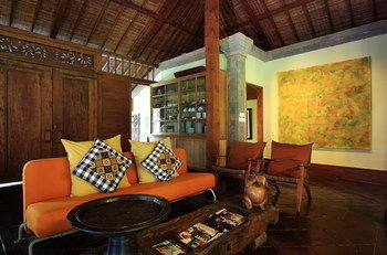 Puri Tupai Hotel 4*